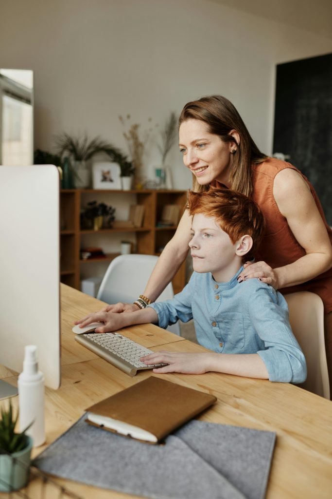 Top 10 Responsibilities of a Mother
